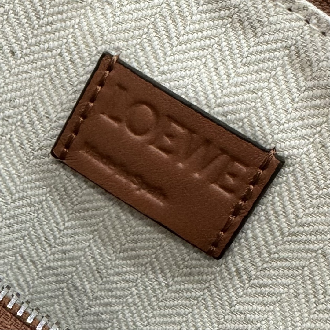 Loewe Cubi Bags